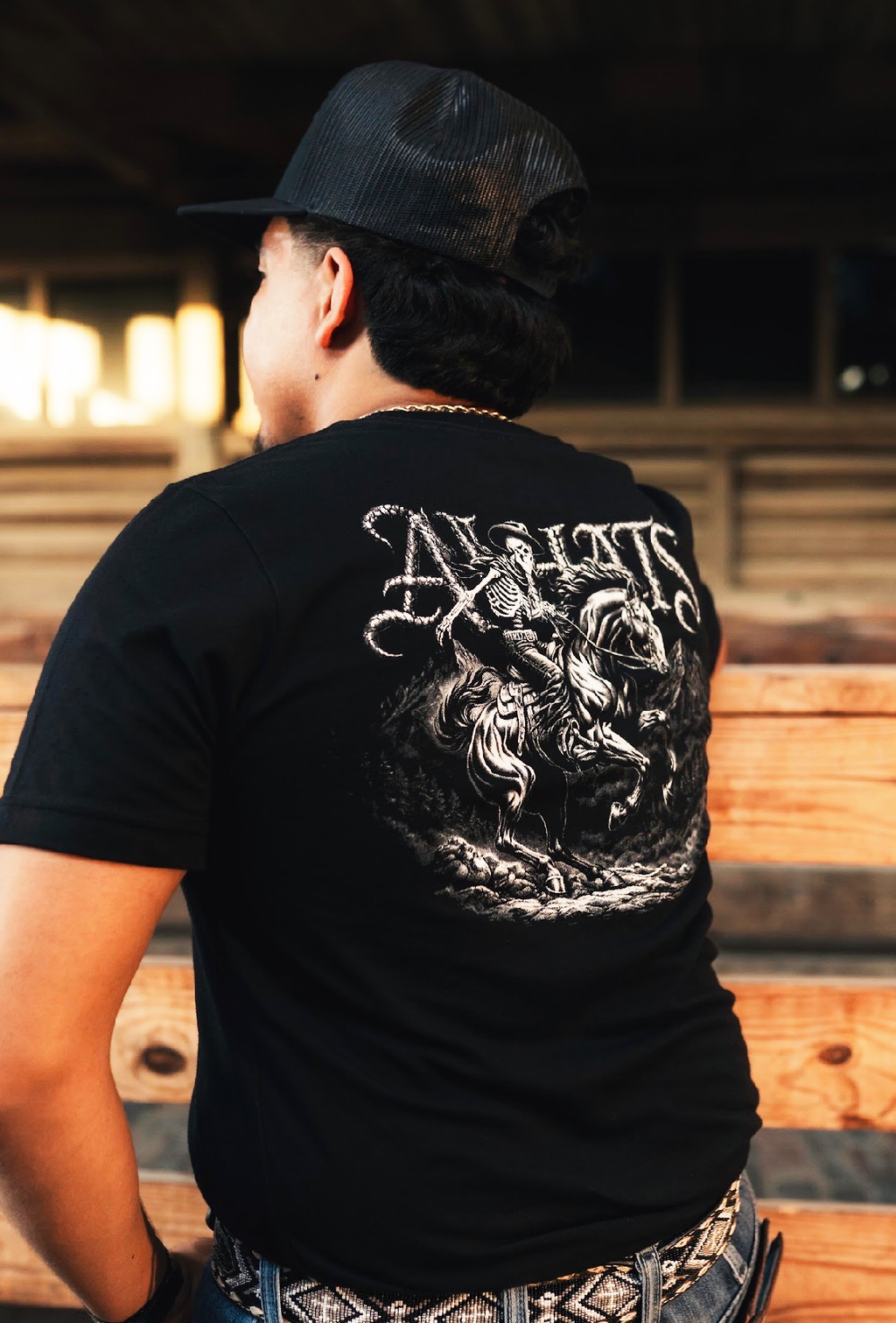 BLACK SHIRT (AV HATS) TOTAL BLACK EDITION